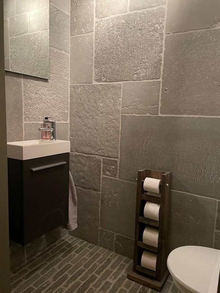 Verschil tussen Castle Stones en RAW Stones vloeren