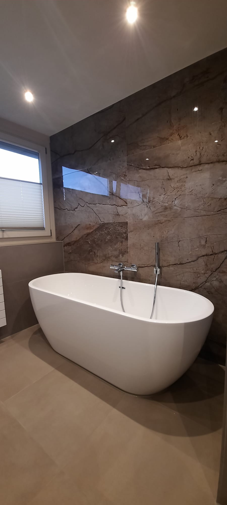 Wat kost een luxe badkamer inclusief montage gemiddeld?