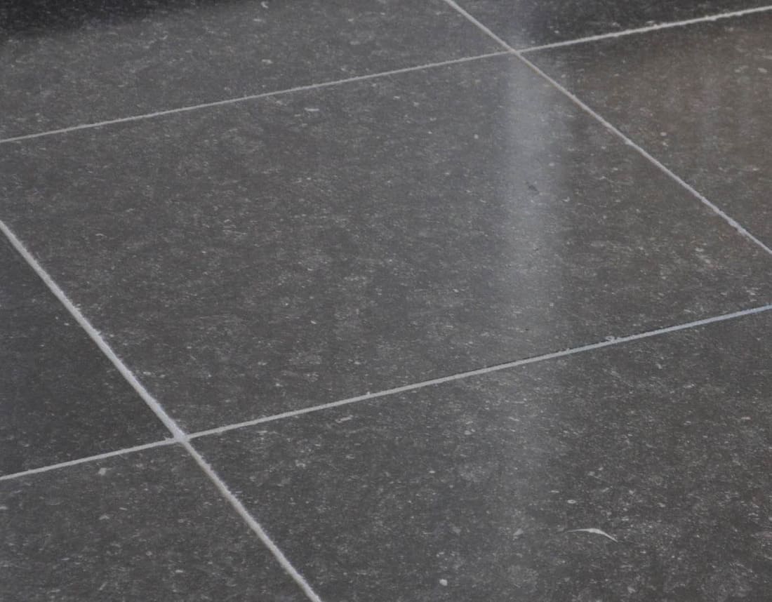 Hardsteen van Nijland Tegels & Badkamers